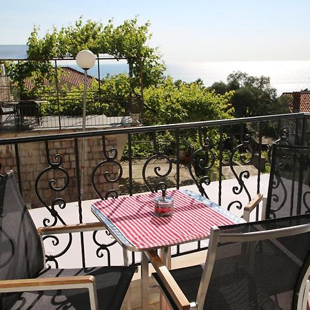 Apartment Mia Sveti Stefan Eksteriør bilde