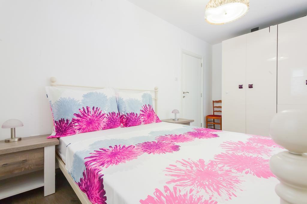 Apartment Mia Sveti Stefan Eksteriør bilde